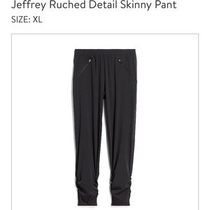 Stitch Fix: Threads 4 Thought Joggers, XL